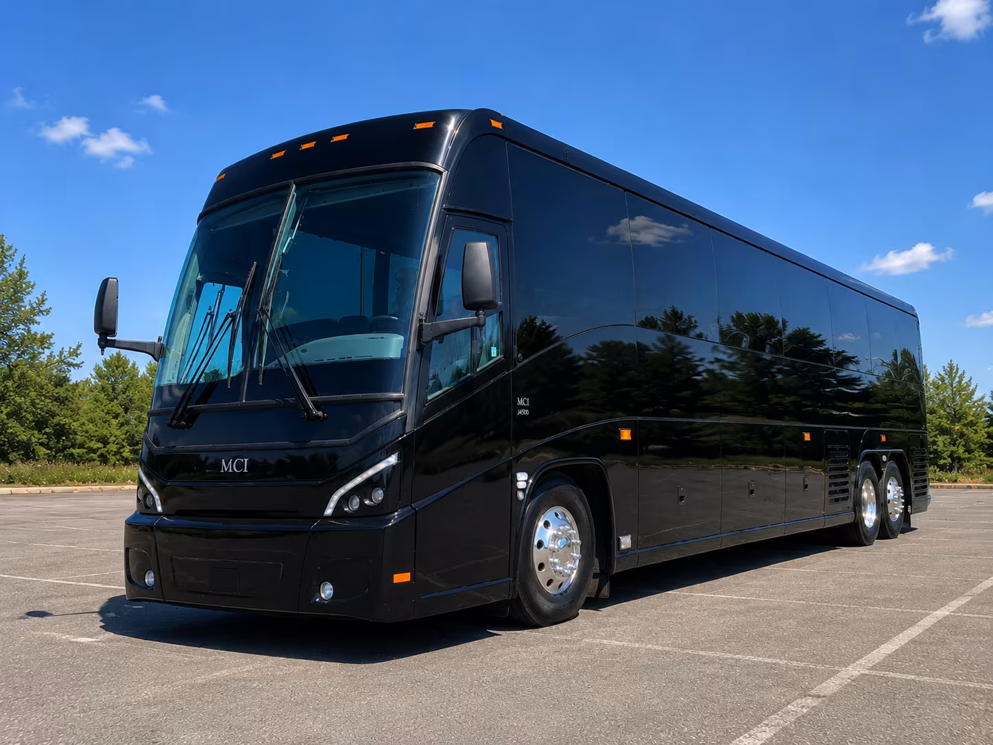 charter buses from eden prairie to chicago milwaukee and the upper midwest