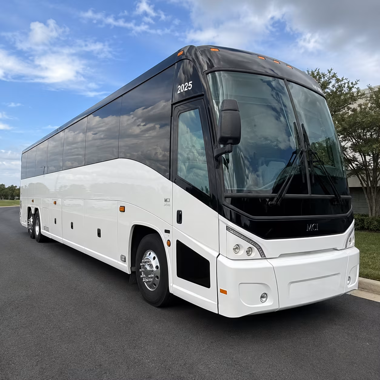 corporate airport transfers to msp from eden prairie s major business campuses