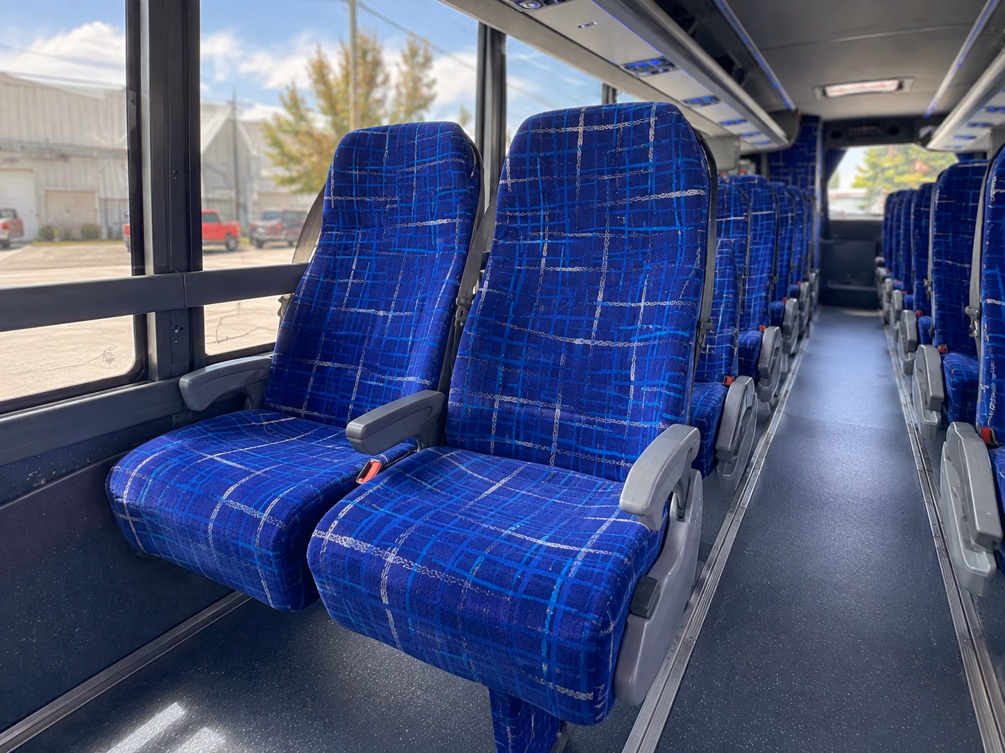 how the type of bus changes the price in eden prairie minnesota
