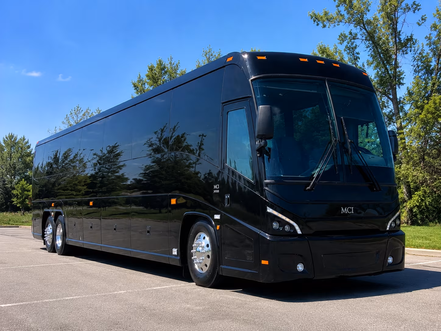 shuttle guests between eden prairie hotels and your ceremony venue without the parking headache